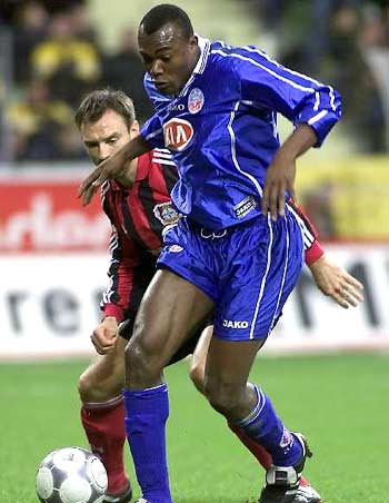 而在赛场外 而在赛场外